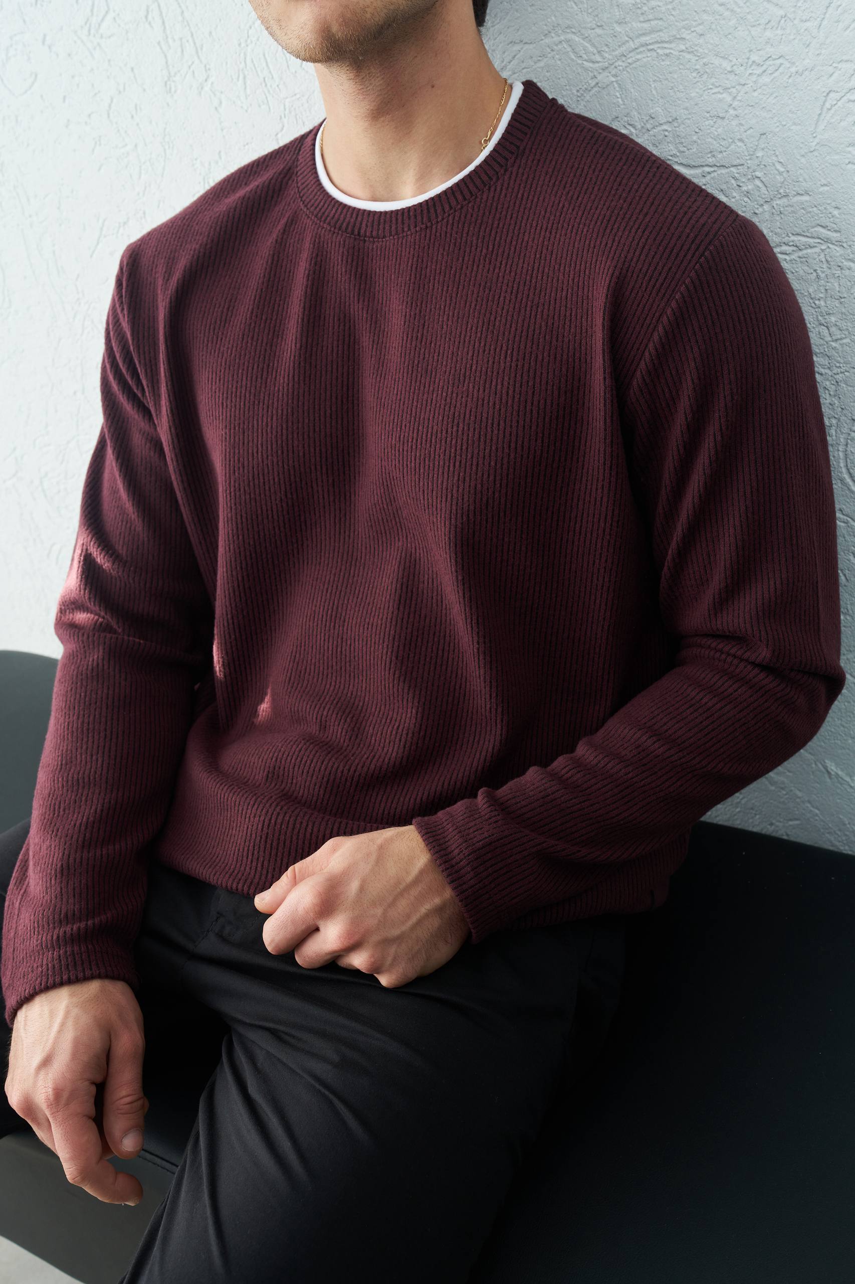Men's Burgundy Ribbed Long Sleeve Crew Neck Sweater