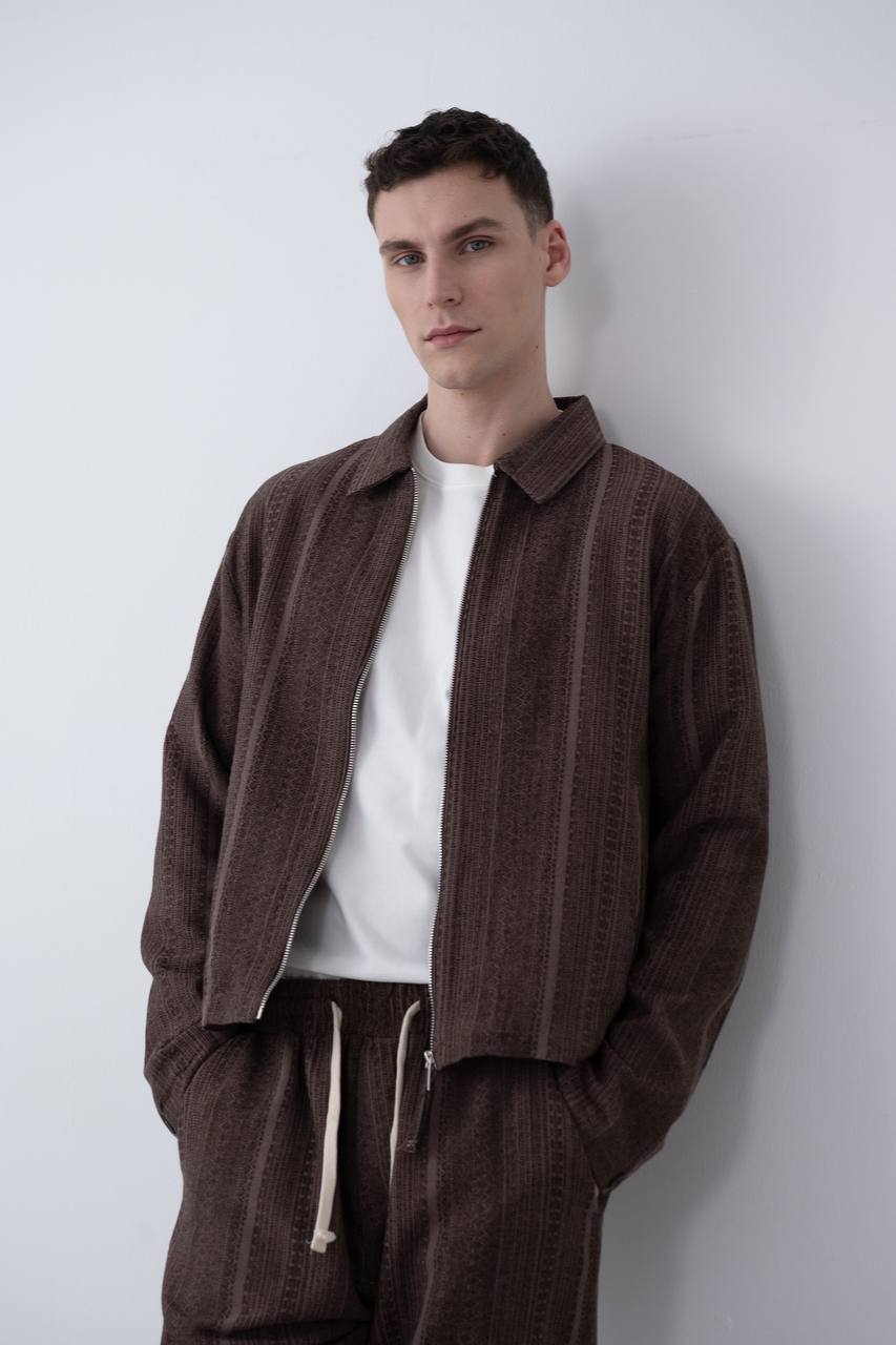 Men's Textured Full-Zip Collared Jacket