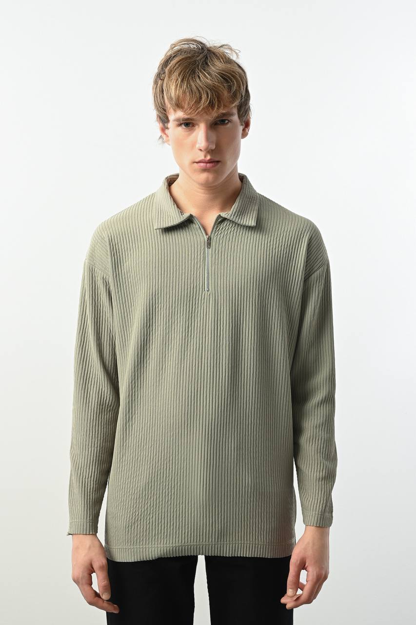 Men's Ribbed Knit Long Sleeve Quarter-Zip Polo Shirt