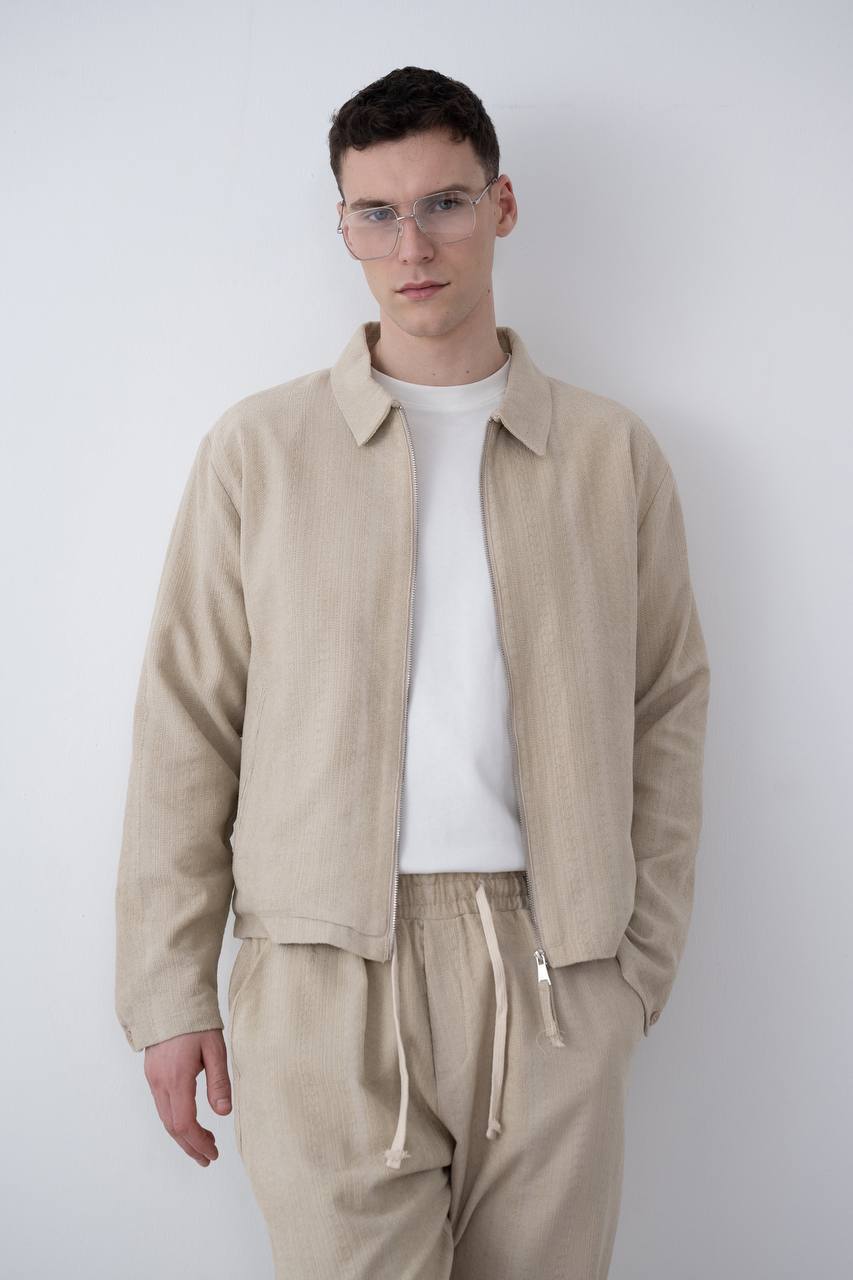 Men's Lightweight Beige Zip-Up Jacket
